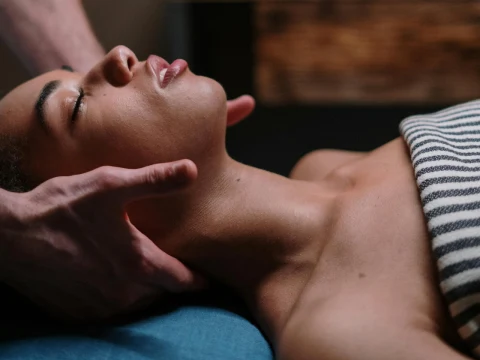 Alex Massages, еротичен масаж в Рим