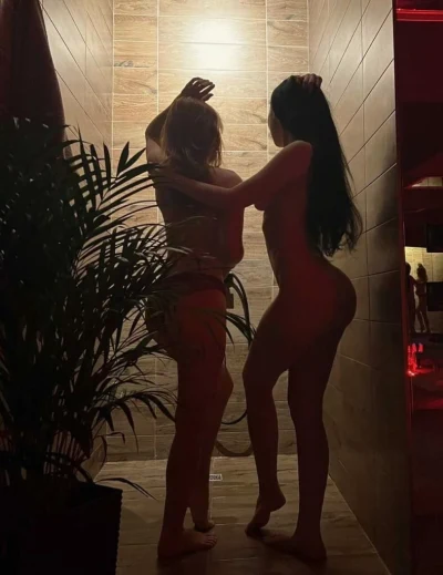 Desertrose - Erotic Massage in Warsaw, Poland