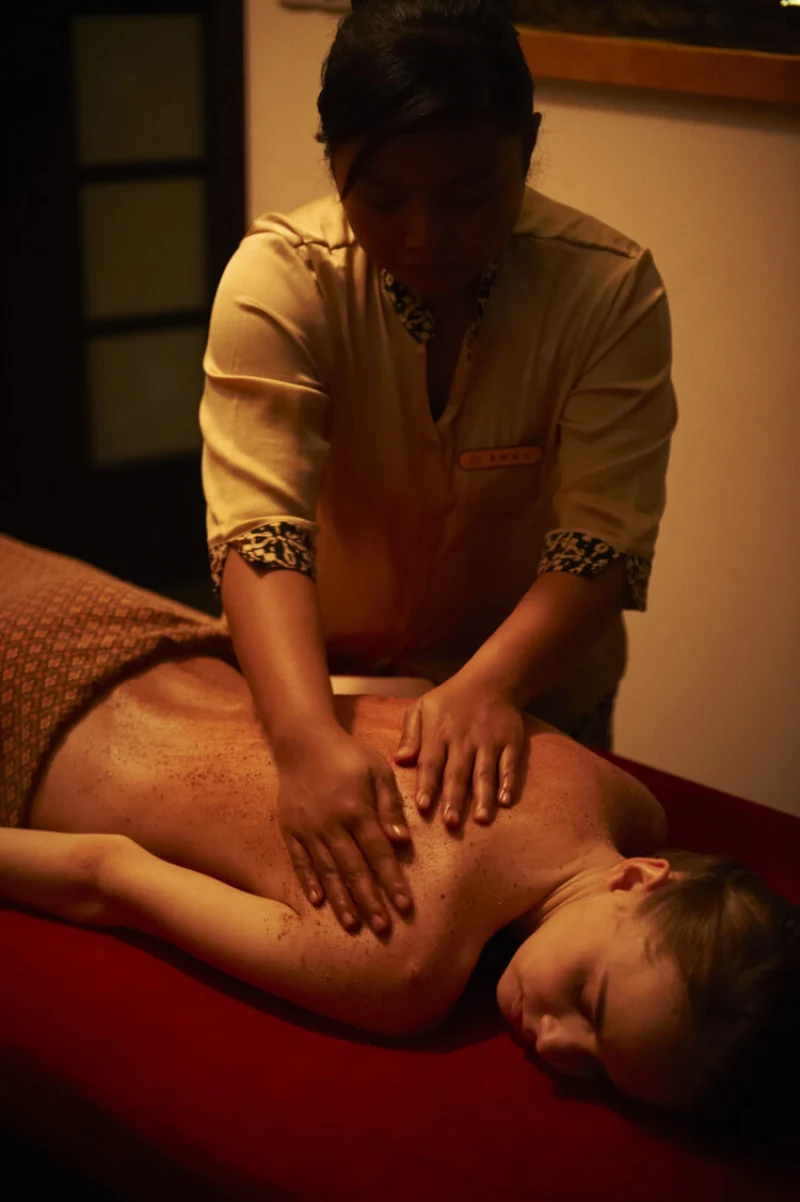 Inside Oasis Massage & Spa