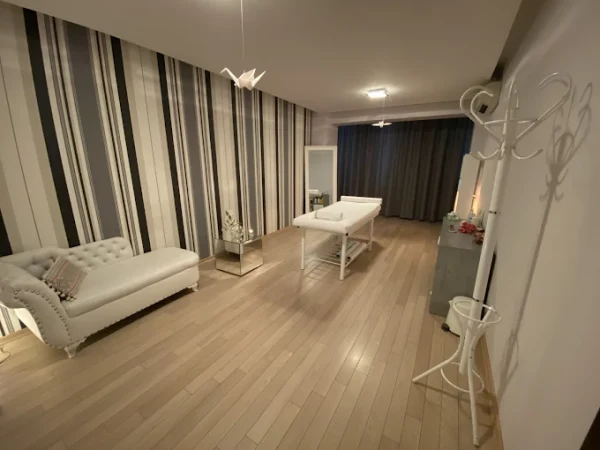 Discover Origami Sakura Massage