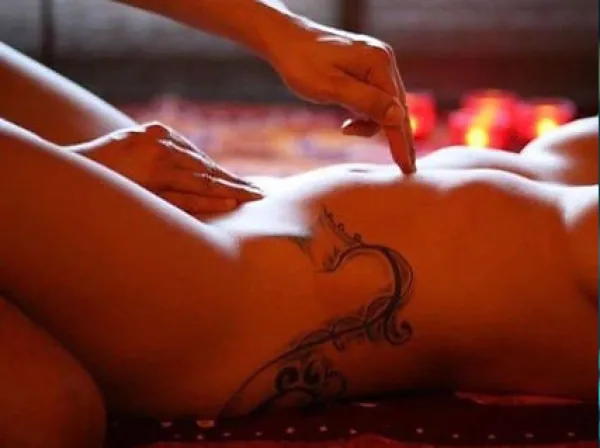 yoni massage in Athens