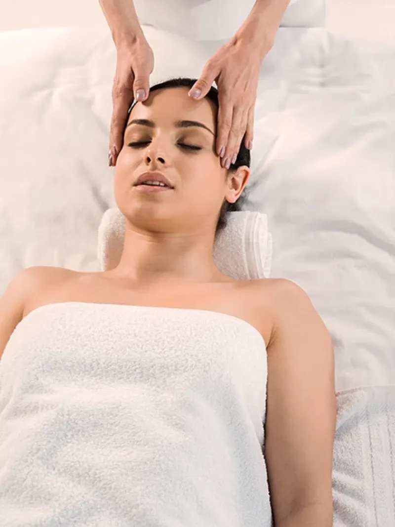 Mansion Escape Massage - Interior view