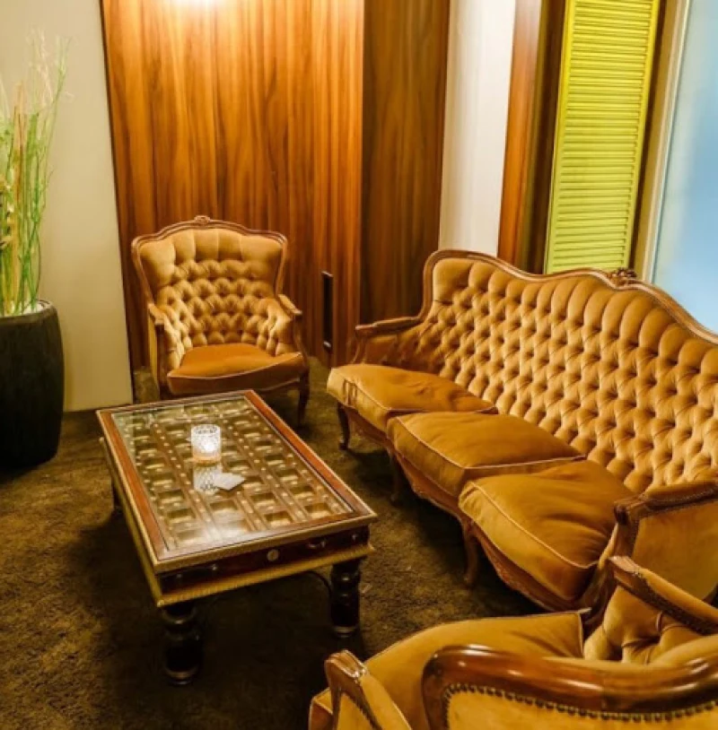 Erotische Massage Wien - Malisha ambiance