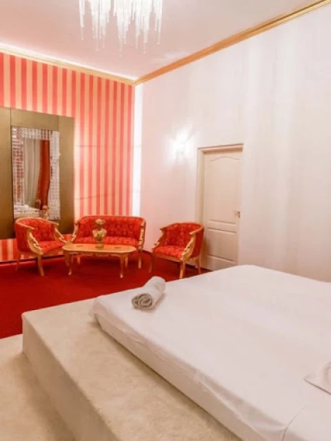 Erotische Massage Wien - Malisha, erotic massage listing in Vienna