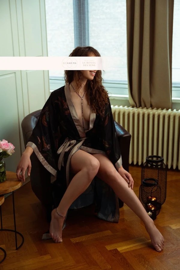 Gallery image - Bo Karma