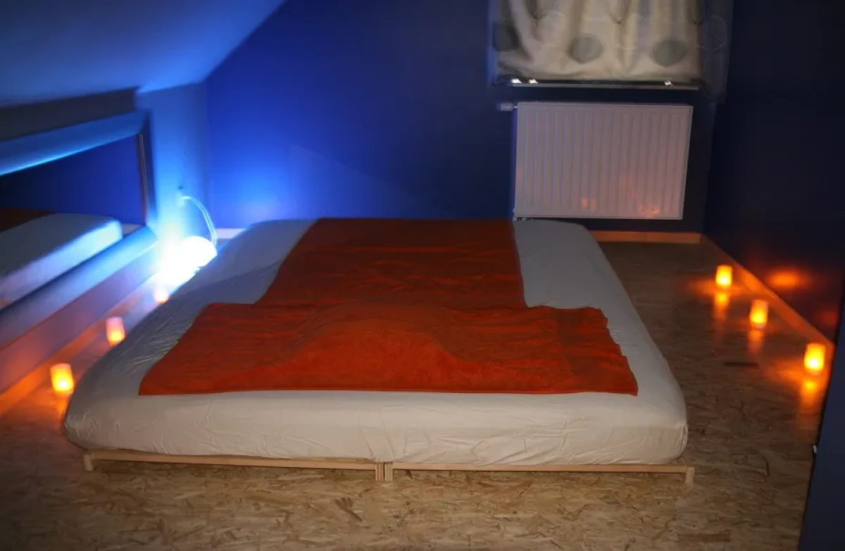 The Shalimar Gardens - Erotic massage in Namur