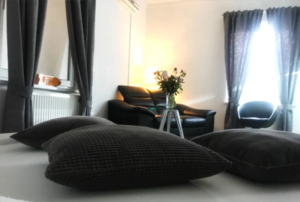 Shakti - Exklusive Erotik Massagen interior