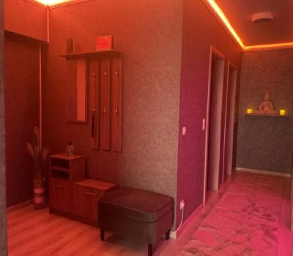 Gallery image - Eden Massage