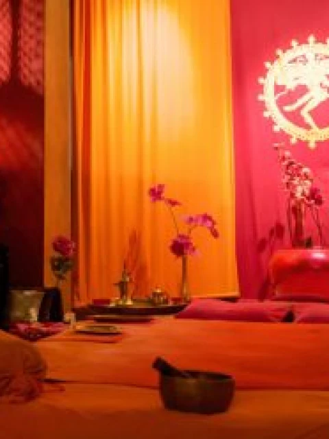 Massagelounge Hamburg、ハンブルクのエロティックマッサージ掲載