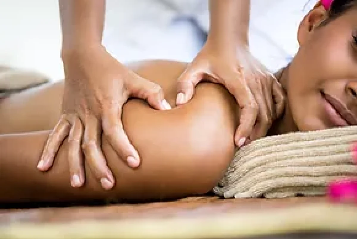 Pamela Tantra - Erotic massage in Munich