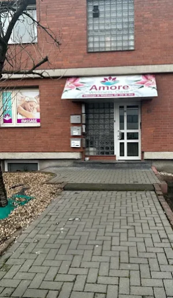 Discover Amore Tantra Oase