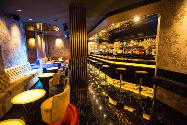 Darling Strip Club Barcelona interior