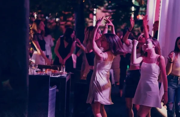 Gallery image - Flamingo Club