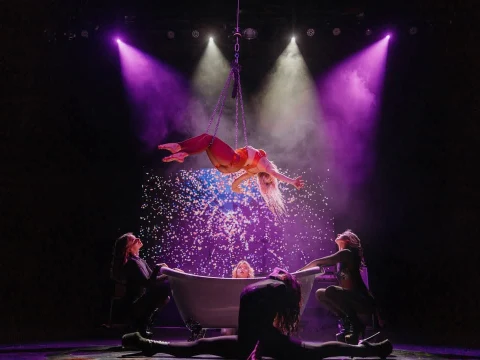 Secret Show Cabaret Club, κλαμπ κυρίων στο Κισινάου