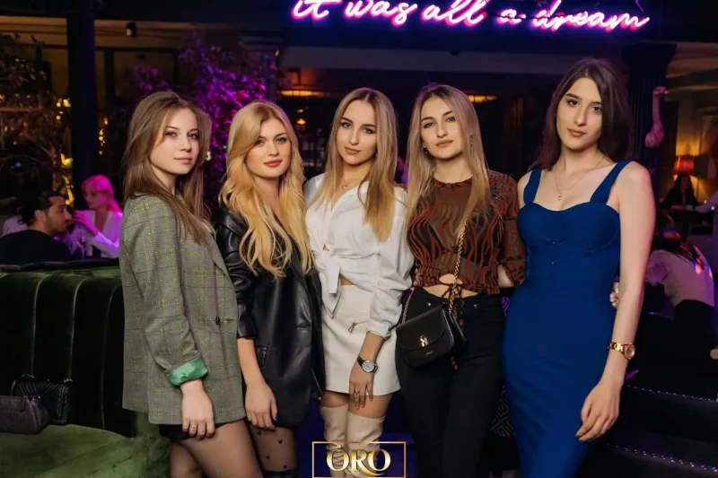 Oro Lounge Club - Interior view