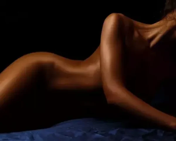 Massage parlor Hollywood atmosphere