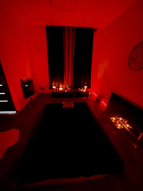 Self Dream Massage atmosphere