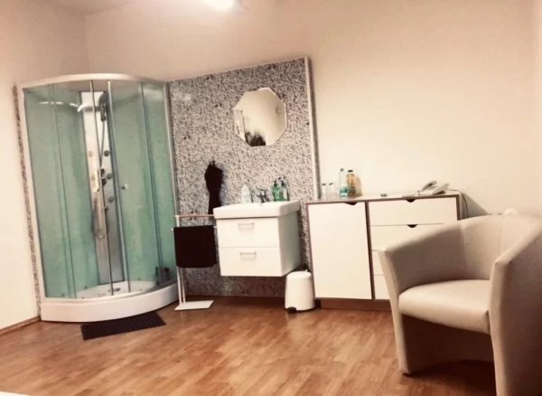 Discover Studio Amazing
