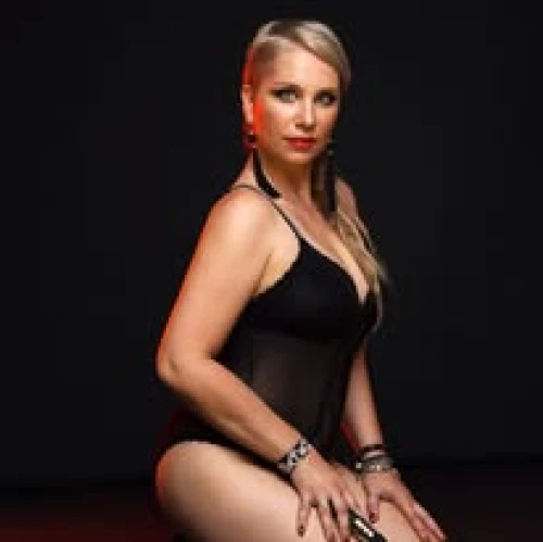 Adult Entertainment in Plzen - Massages Fénix