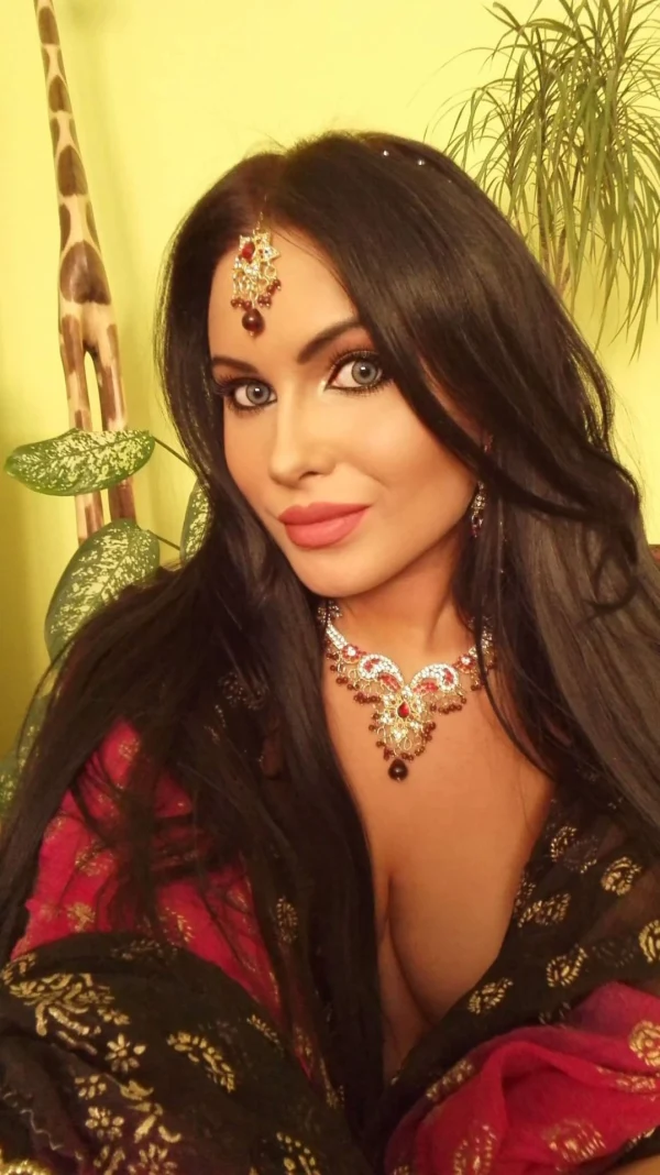 Tantra massages Vanessa photo gallery