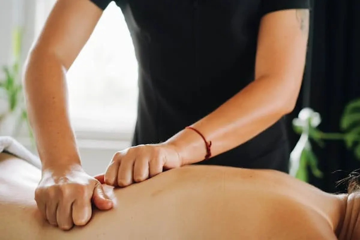 Vajradhara Tantra Massage - Erotic massage in Rome