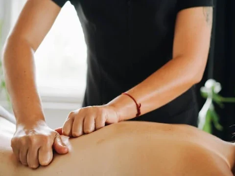Vajradhara Tantra Massage, еротичен масаж в Рим