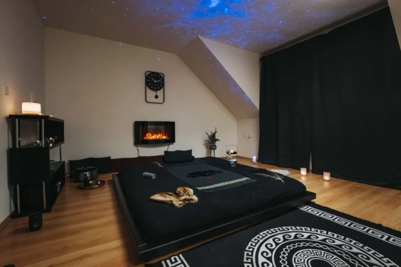 Inside TANTRA MANTRA