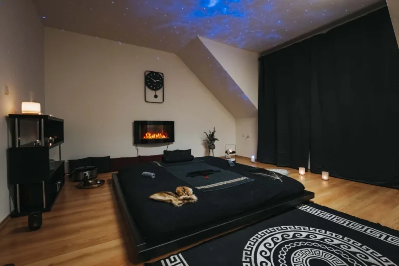 Inside TANTRA MANTRA