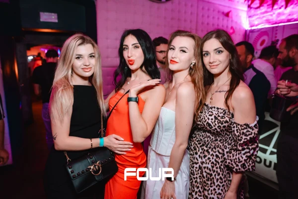 Four Club experience
