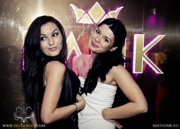 BANK CLUB atmosphere