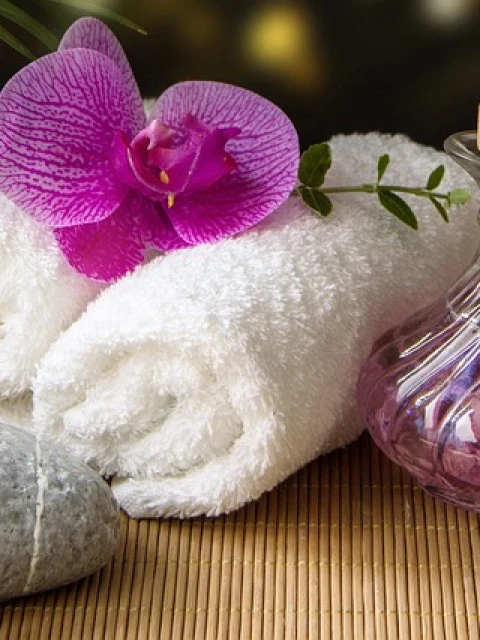Masajes Estrellita, erotic massage listing in Santo Domingo