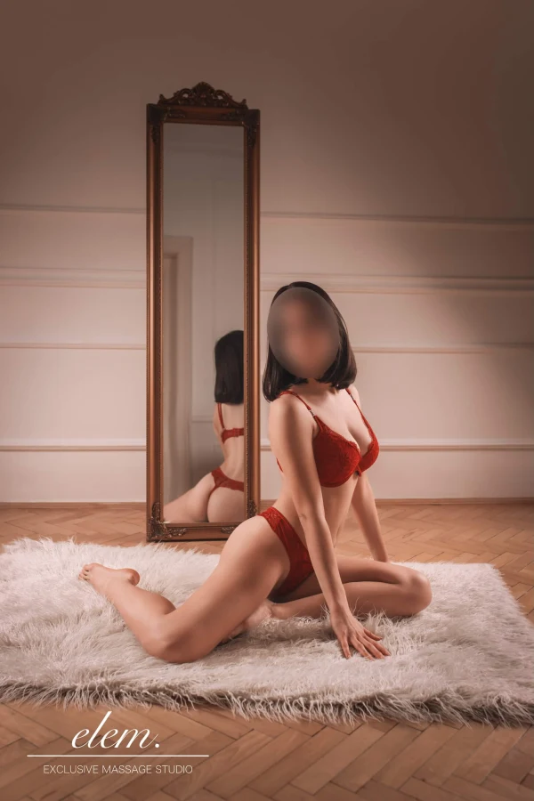 Elem Tantra Massage Bratislava - Photo 37