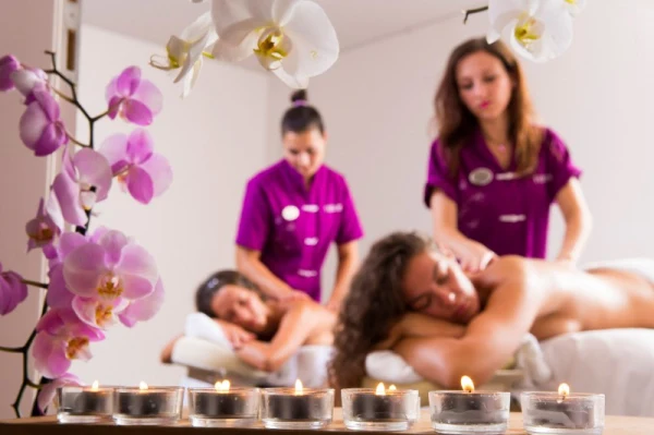 Asian Massage Club experience