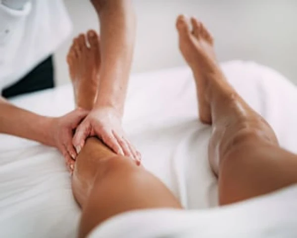 Gallery image - LuxSpa