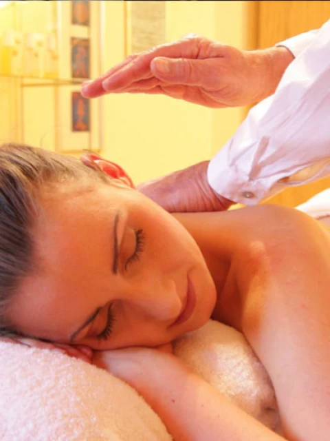 Amrita Day Spa, erotisk massasjeannonse i Delhi