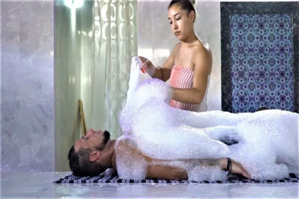Refresh City Day Spa in Delhi