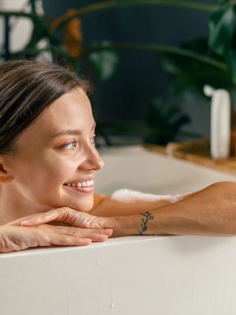 Luxury Body Spa, erotisk massasjeannonse i Delhi