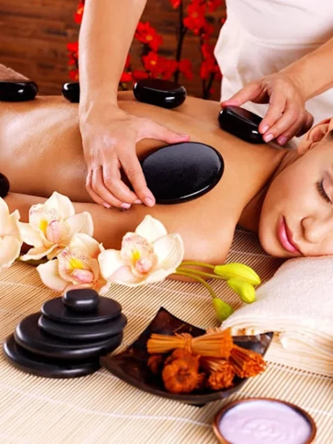 Rani Russian Spa, erotisk massasjeannonse i Delhi
