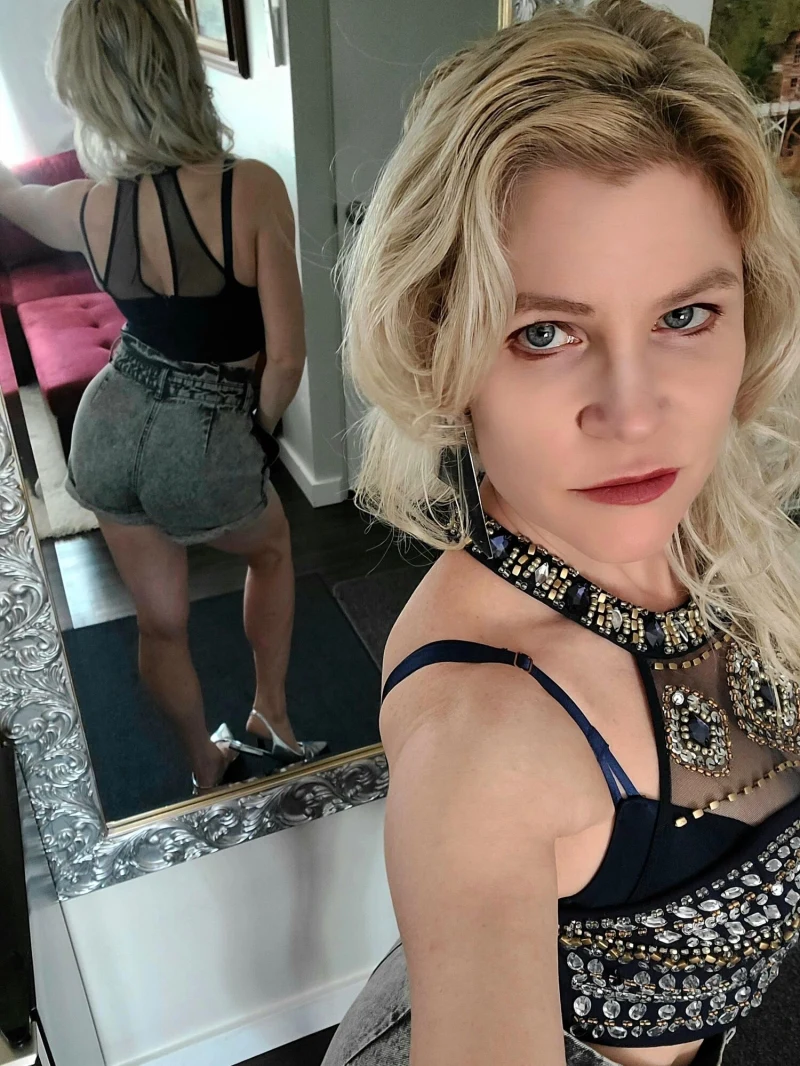 Sensual Massage Denver ambiance