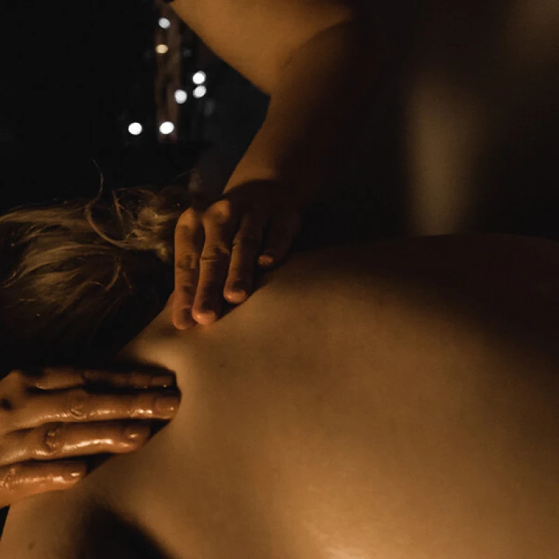 Inside Female to Male Spa Chennai
