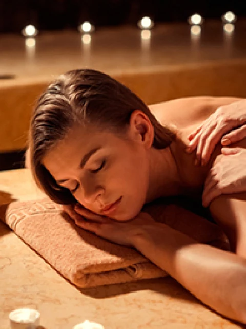 Red Fusion Spa Nagpur, danh sách massage khiêu dâm tại Nagpur