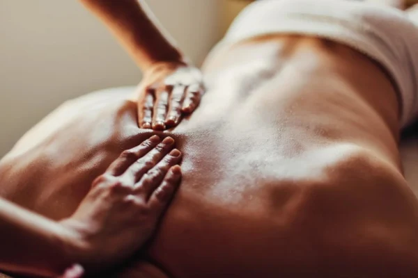 Smile Bangkak - Erotic massage in Bangkok