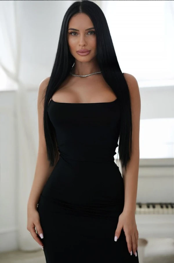 Hot Secret in Dubai