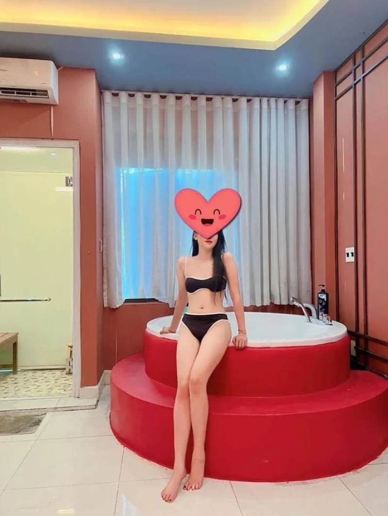 MassageClub193 - Interior view