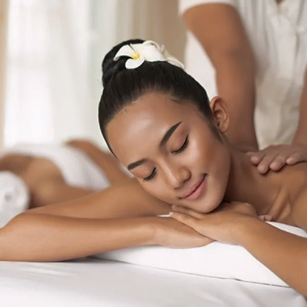 Savage Private Massage atmosphere