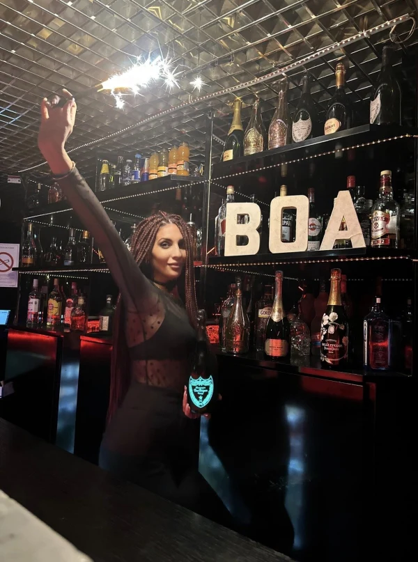 Le Boa interior