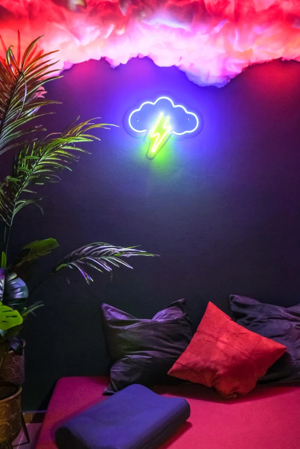 AvalonClub atmosphere