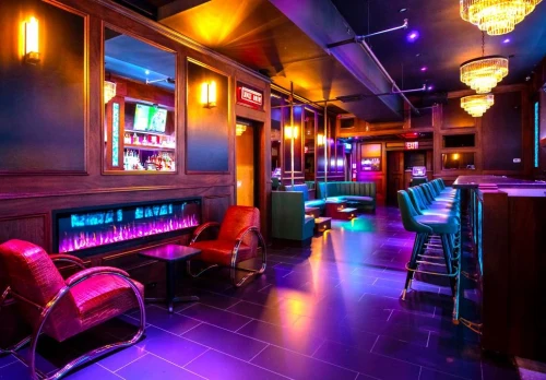 Gentlemen's Club in Budapest - DollsClub