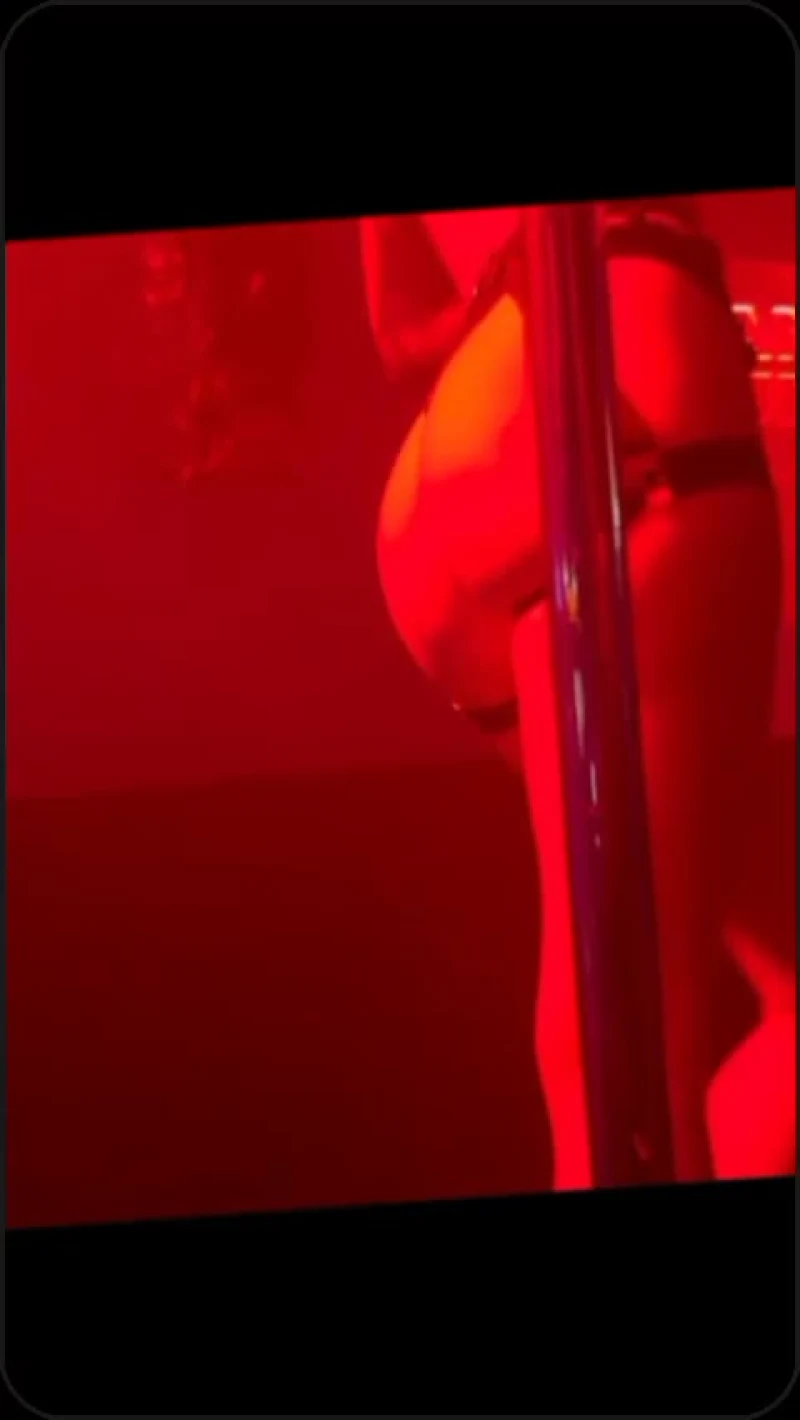 Sincity Table Dance - Interior view