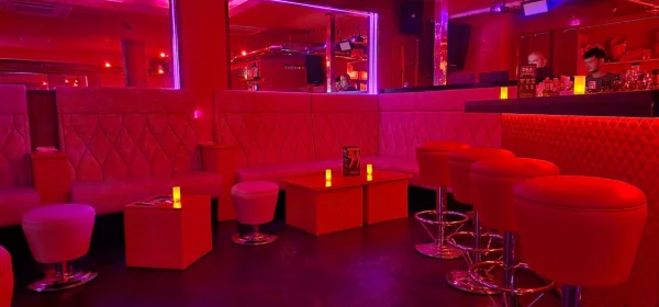 Discover Femina Club